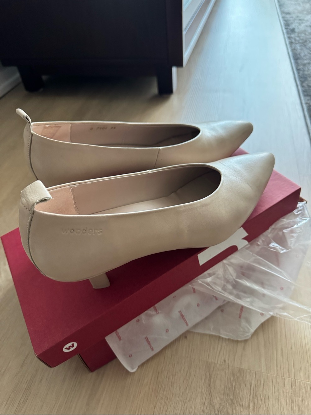 Women's Beige Pointed-Toe Low Kitten Heels - Picture 2 of 8